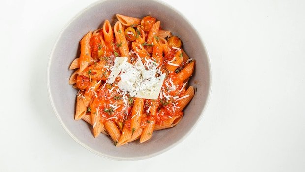 How To Make Gigi Hadids Pasta With Everyday Ingredients You Already Have