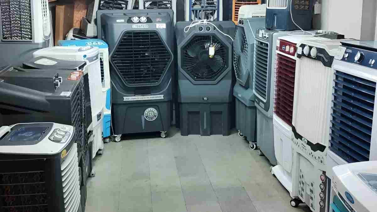 प्लास्टिक या लोहे वाला! गर्मियों में कौन सा कूलर खरीदना आपके लिए होगा बेस्ट?