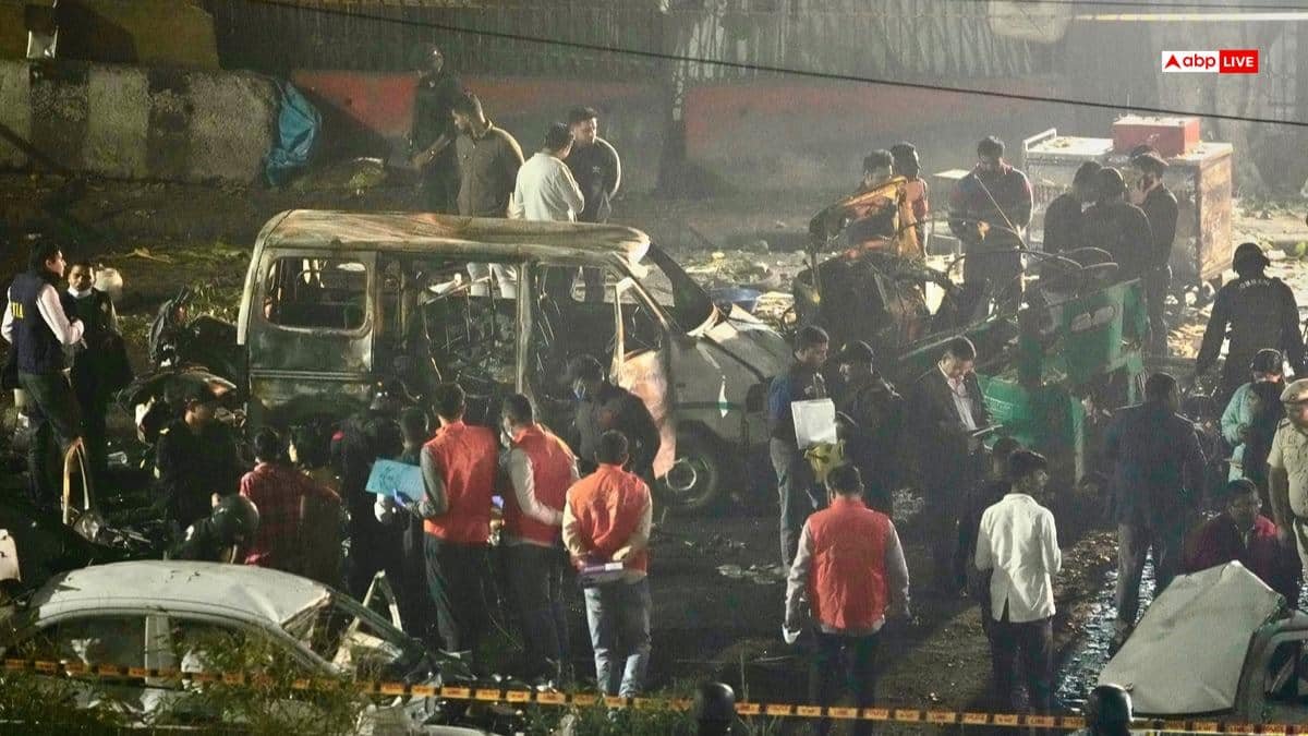 क्या लाल किला ब्लास्ट फिदायीन हमला था? कार में बैठे तीन लोग बने जांच की सबसे बड़ी पहेली