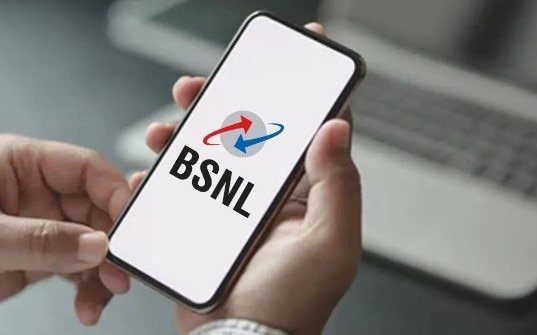 6 महीनों तक की वैलिडिटी, डेली डेटा और अनलिमिटेड कॉलिंग, BSNL के 1,000 रुपये से सस्ते प्लान्स में मिल रहे ये फायदे