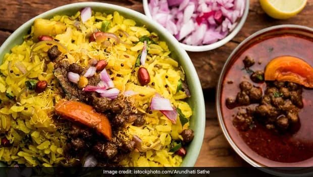 Kanda Poha, Tari Poha And More: 5 Maharashtrian Poha Recipes You Dont Want To Miss