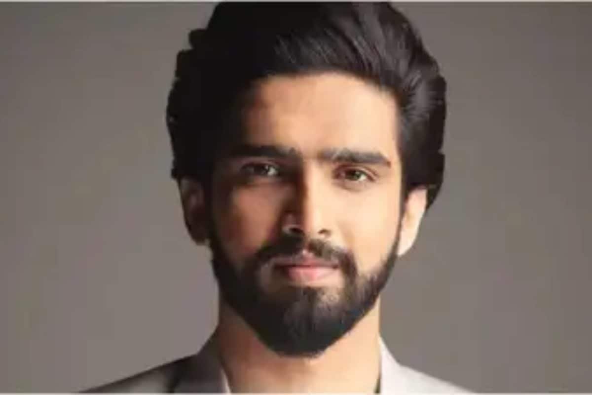 Amaal Mallik DENIES Speaking Against Any Religious Community: ‘Don’t Let The News Blindside You’