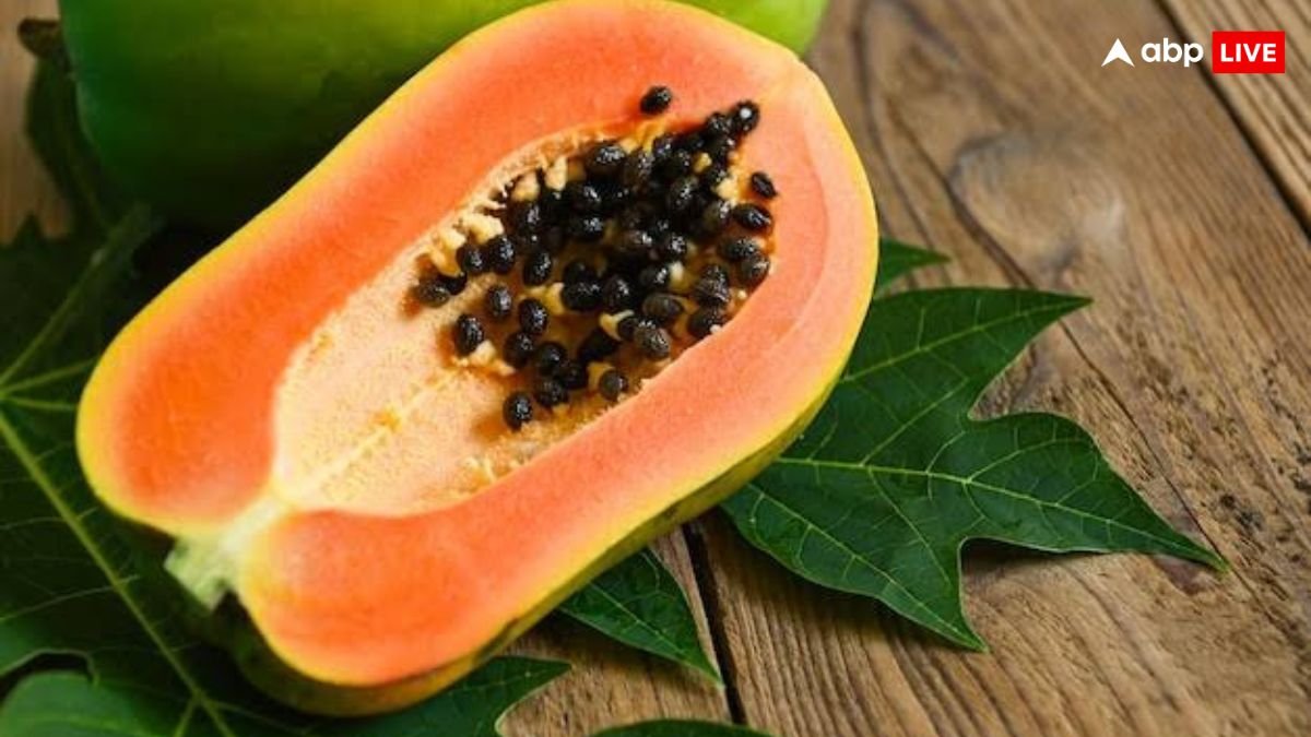 सिर्फ खाने में ही नहीं चेहरे के अनचाहे बाल हटाने में भी काम आएगा पपीता, इन पांच तरह से करें इस्तेमाल