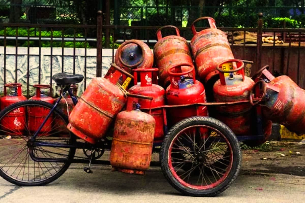 LPG Prices To Go Down? India Eyes Long-Term US Imports Amid Global Supply Shifts