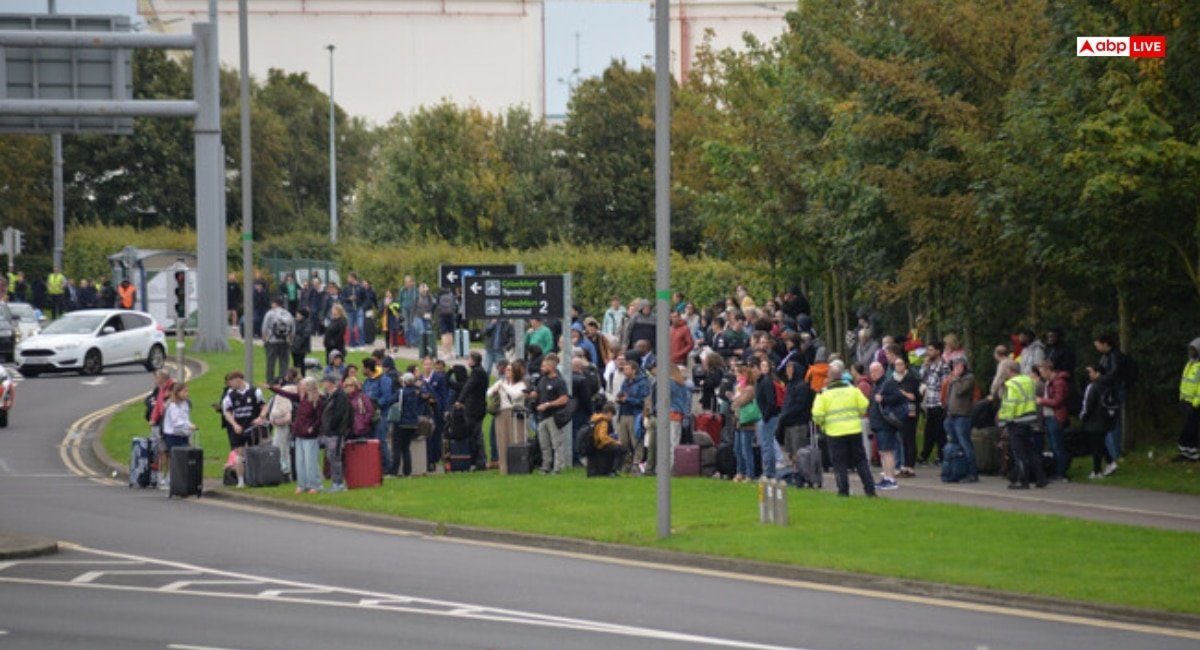 आयरलैंड के डबलिन एयरपोर्ट पर मिला बम! संदिग्ध पैकेट मिलते ही खाली कराया टर्मिनल 2