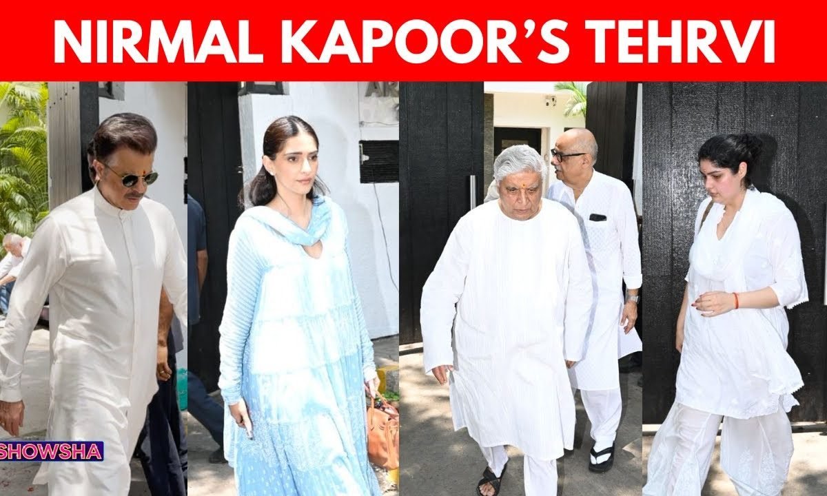 Sonam Kapoor, Anil Kapoor, Javed Akhtar & Others Attend Puja For Nirmal Kapoor