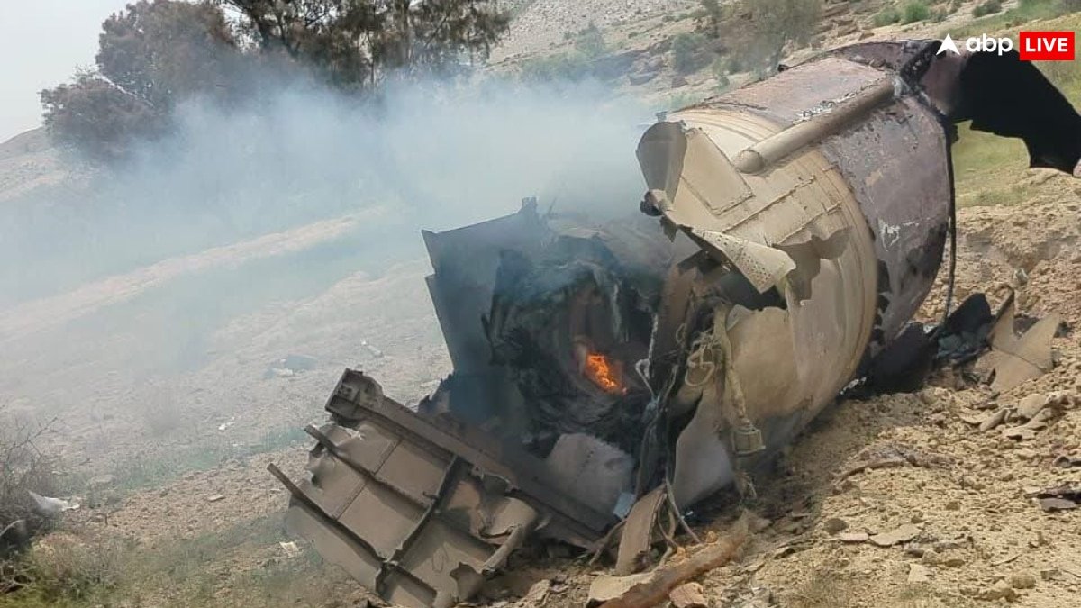 पाकिस्तान की शाहीन-3 मिसाइल फेल! खुद अपने ही मुल्क में कर लिया धमाका, 25 जुलाई तक पाक नेवी करेगी जंग की तैयारी!