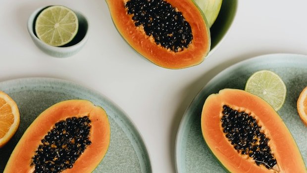How to Buy The Perfect Papaya - Follow These Easy Tips