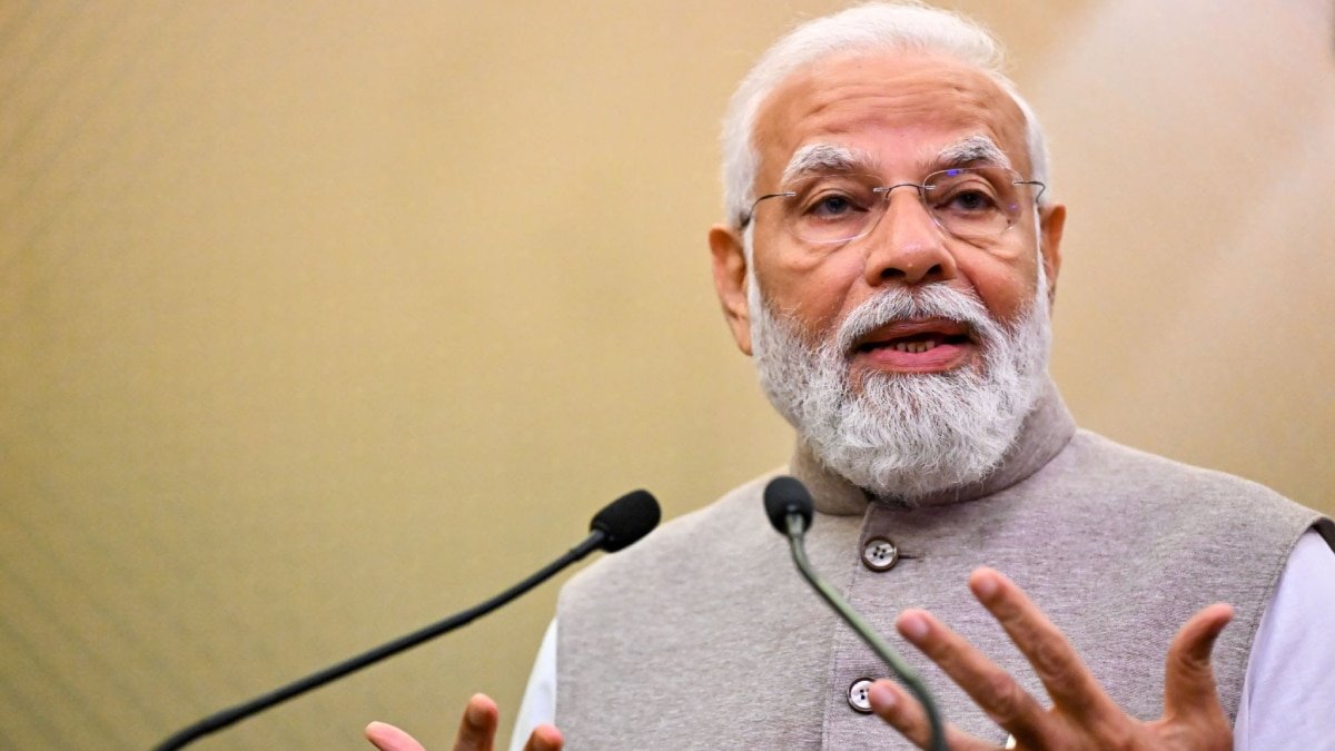 PM मोदी के एडिशनल सेक्रेटरी की सैलरी कितनी होती है? जानिए चौंका देने वाली रकम