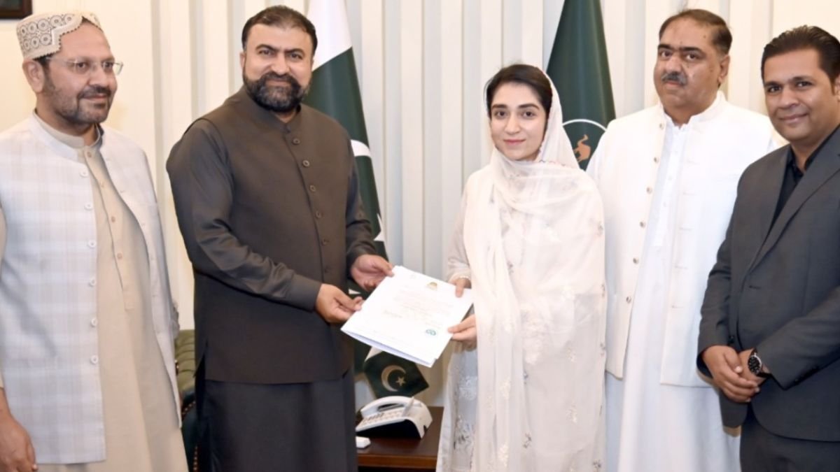 पाकिस्तान के बलूचिस्तान में हिंदू महिला ने कर दिया कमाल, पहली बार मिला अधिकारी का ये वाला पद