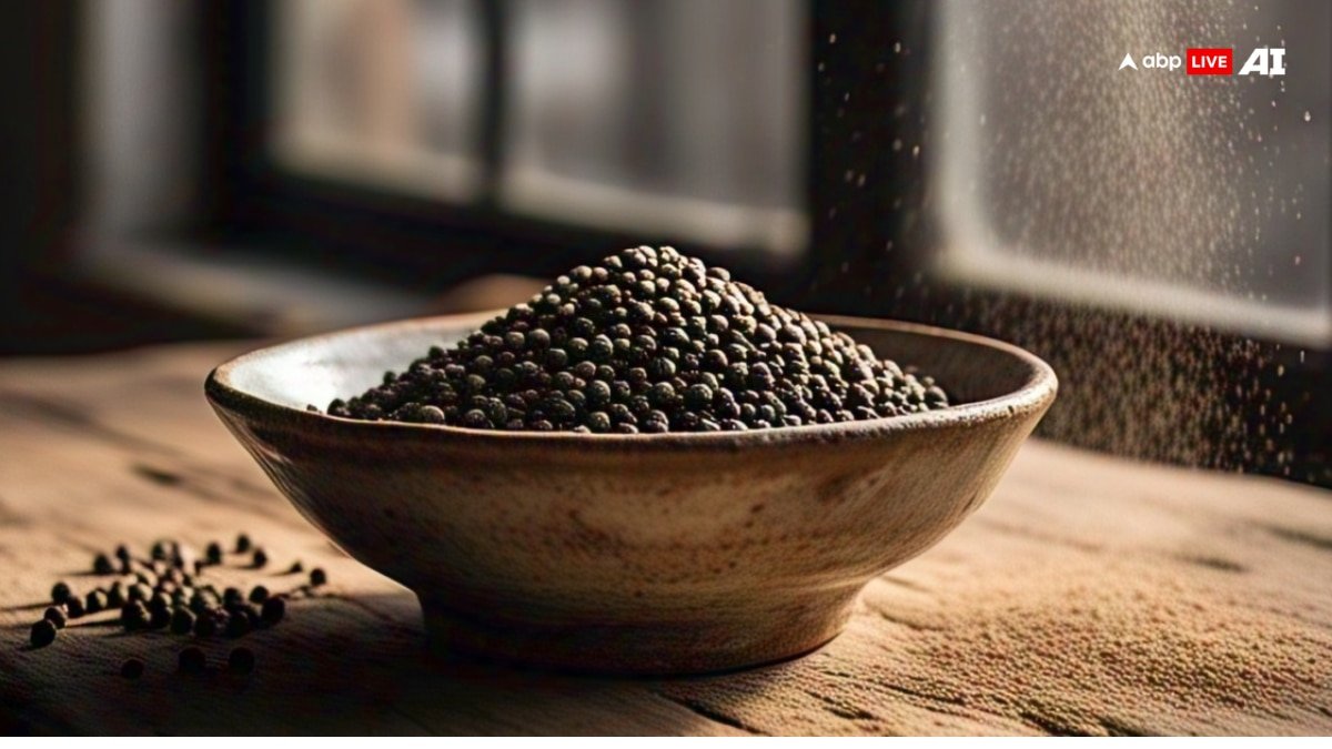 स्वास्थ्य का खजाना है काली मिर्च, गठिया, दिल की बीमारी, सुगर से लेकर कैंसर जैसी बीमारियों में फायदेमंद