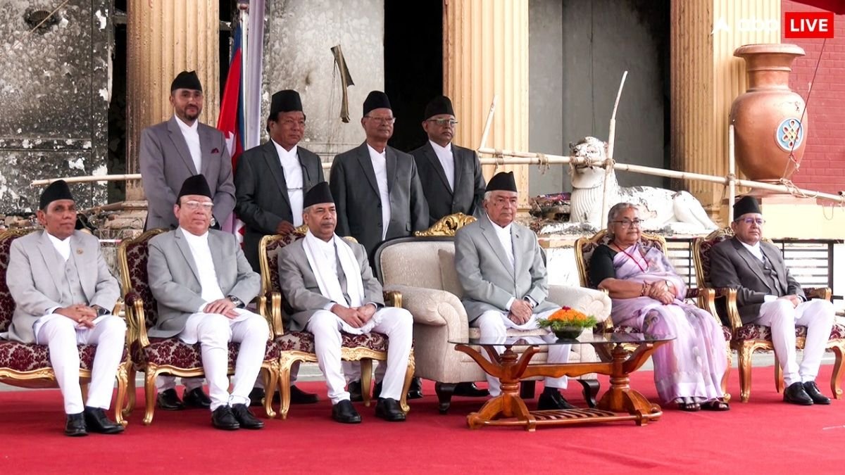 नेपाल में अंतरिम सरकार का मंत्रिमंडल विस्तार, चार नए मंत्रियों ने ली शपथ, देंगे पीएम कार्की का साथ