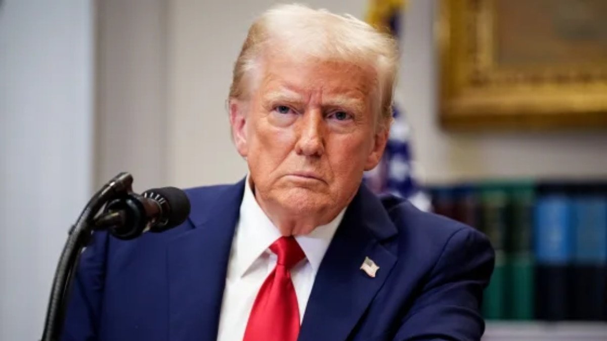 ट्रंप ने लिया यू-टर्न, कौन से प्रोडक्ट्स पर कहा-कोई छूट नहीं, भरना होगा टैरिफ