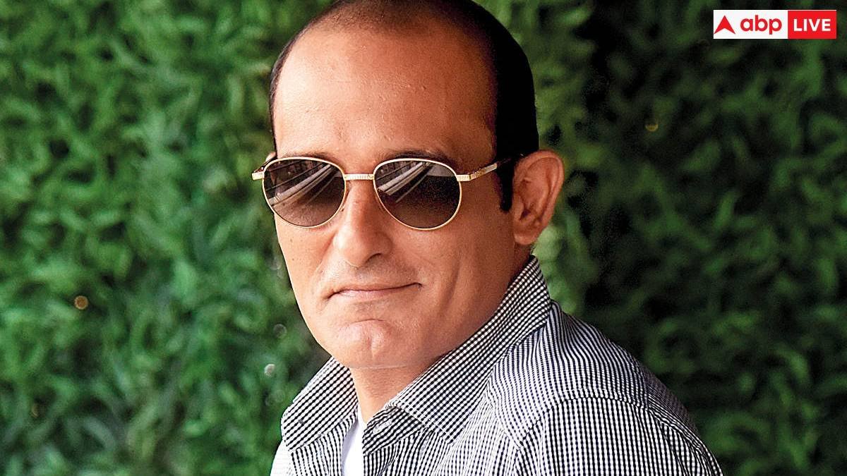 अक्षय खन्ना की तरह कम उम्र में ही गंजे क्यों हो जाते हैं कुछ लोग? जान लीजिए कारण