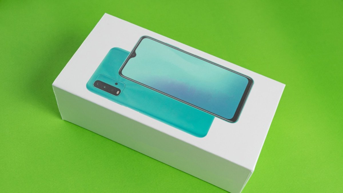 चार्जर के बाद अब नए फोन के बॉक्स से गायब होगी यह एक्सेसरी, इस कंपनी ने कर दी शुरुआत