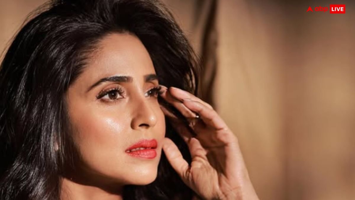 उसने मेरी पैंट में हाथ डाल दिया था, इस एक्ट्रेस ने सुनाया अपने बचपन का भयानक किस्सा