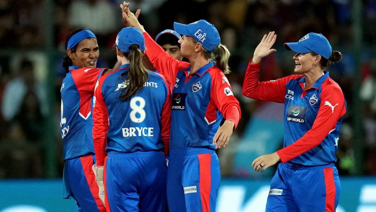 WPL 2025 Final Prize Money: मुंबई और दिल्ली के बीच फाइनल मुकाबला, जानें खिताब जीतने पर कितनी मिलेगी प्राइज मनी