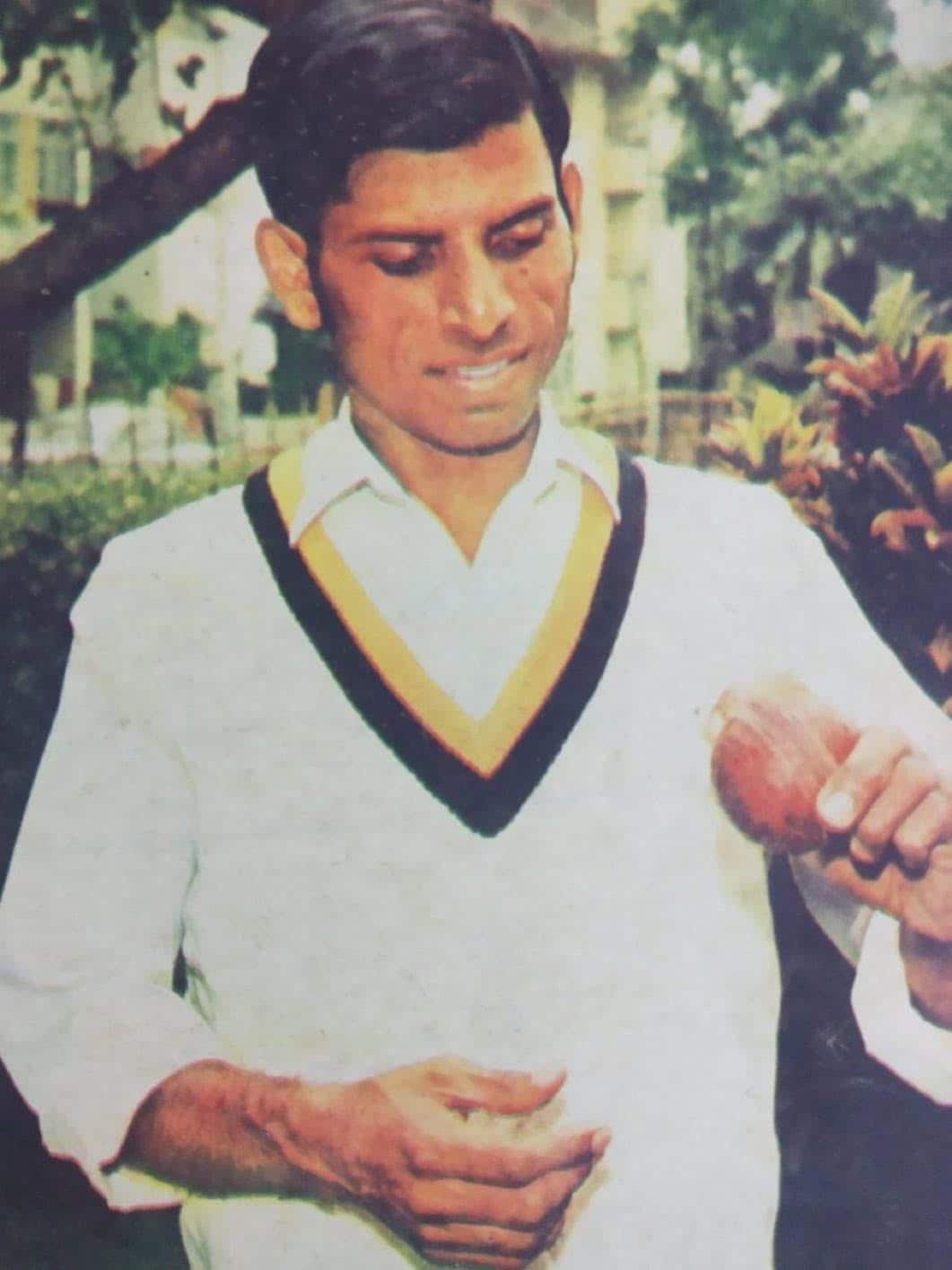 Domestic Cricket Legend Padmakar Shivalkar Dies At 84