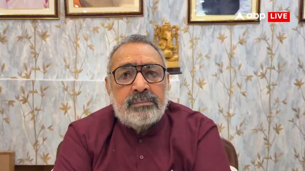 Giriraj Singh Meet Exporters: अमेरिका के टैरिफ के जवाब में बड़ा फैसला लेने जा रहा भारत, पढ़कर हिल जाएगा ट्रंप का दिमाग, फेल होगा प्रेशर गेम
