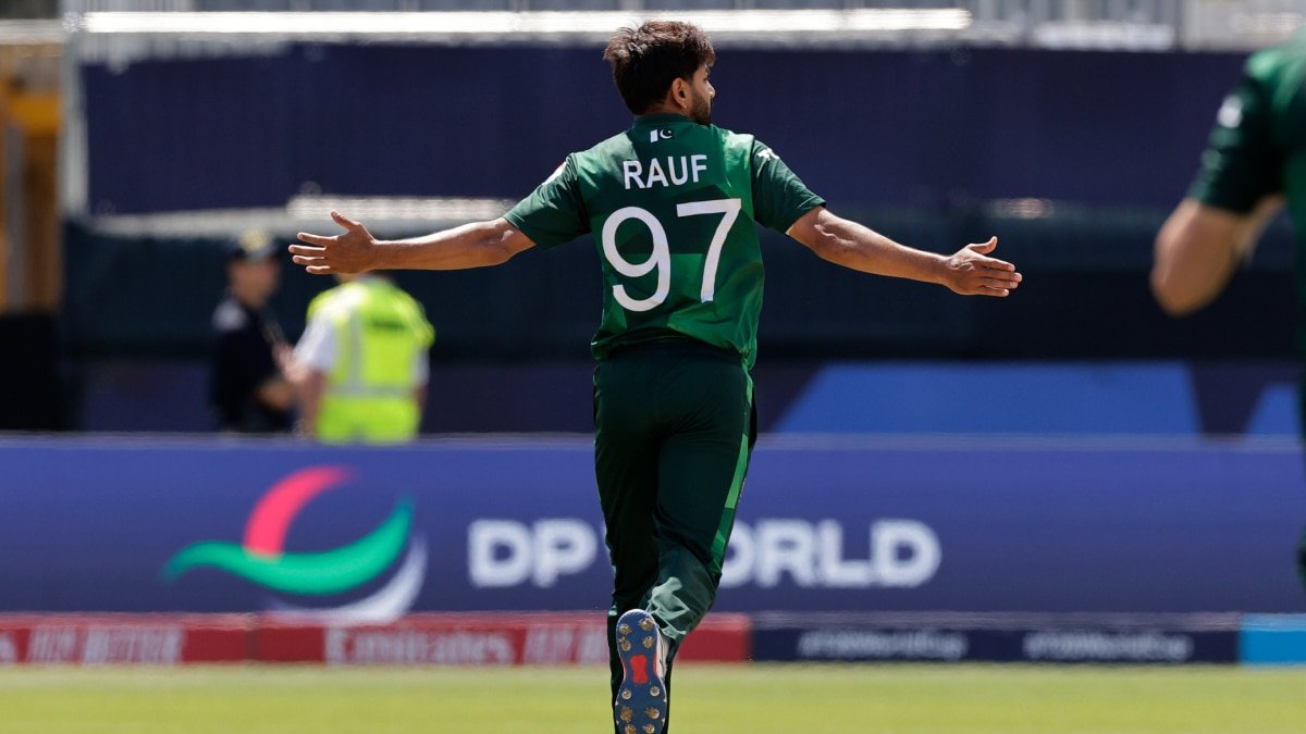 Haris Rauf: चैंपियंस ट्रॉफी से पहले मुश्किल में पाकिस्तान, हारिस रऊफ हुए बाहर; रिप्सेलमेंट का हुआ एलान