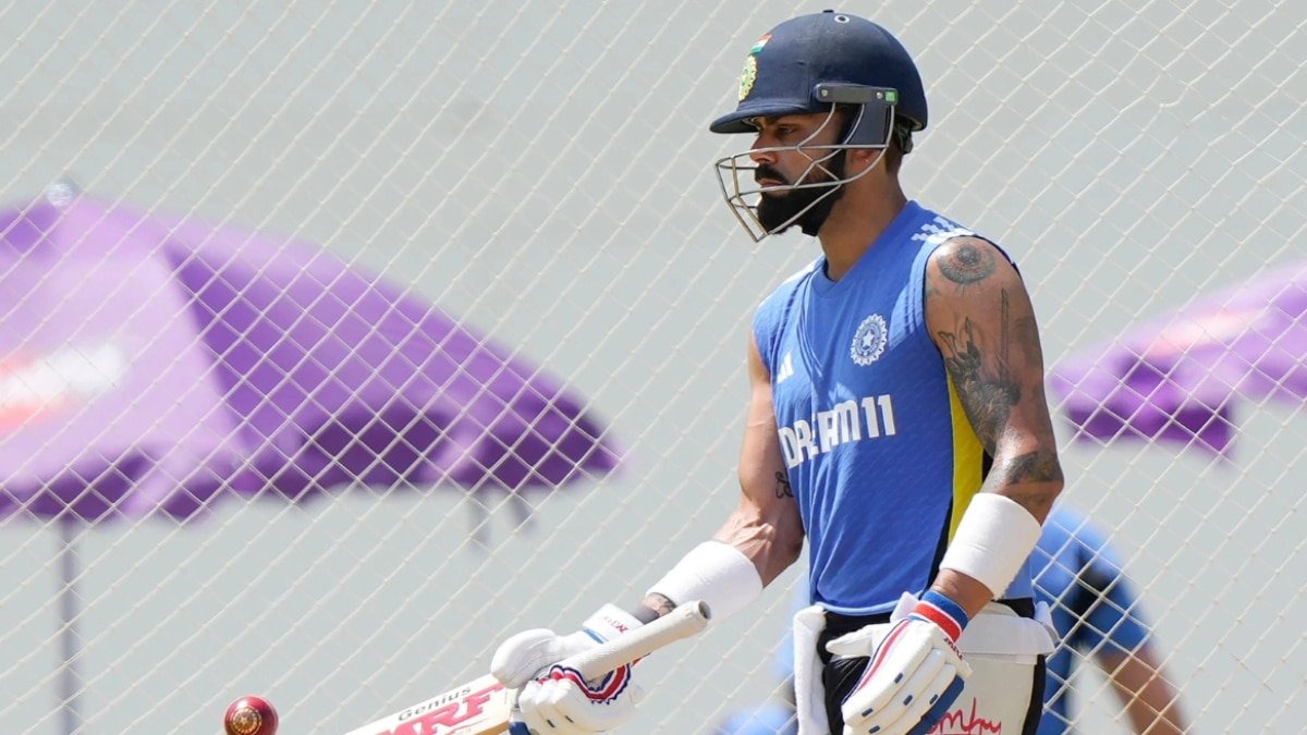 IND vs PAK: विराट कोहली टेंशन में हैं..., पाकिस्तान के खिलाफ मैच से पहले पूर्व दिग्गज का बड़ा बयान