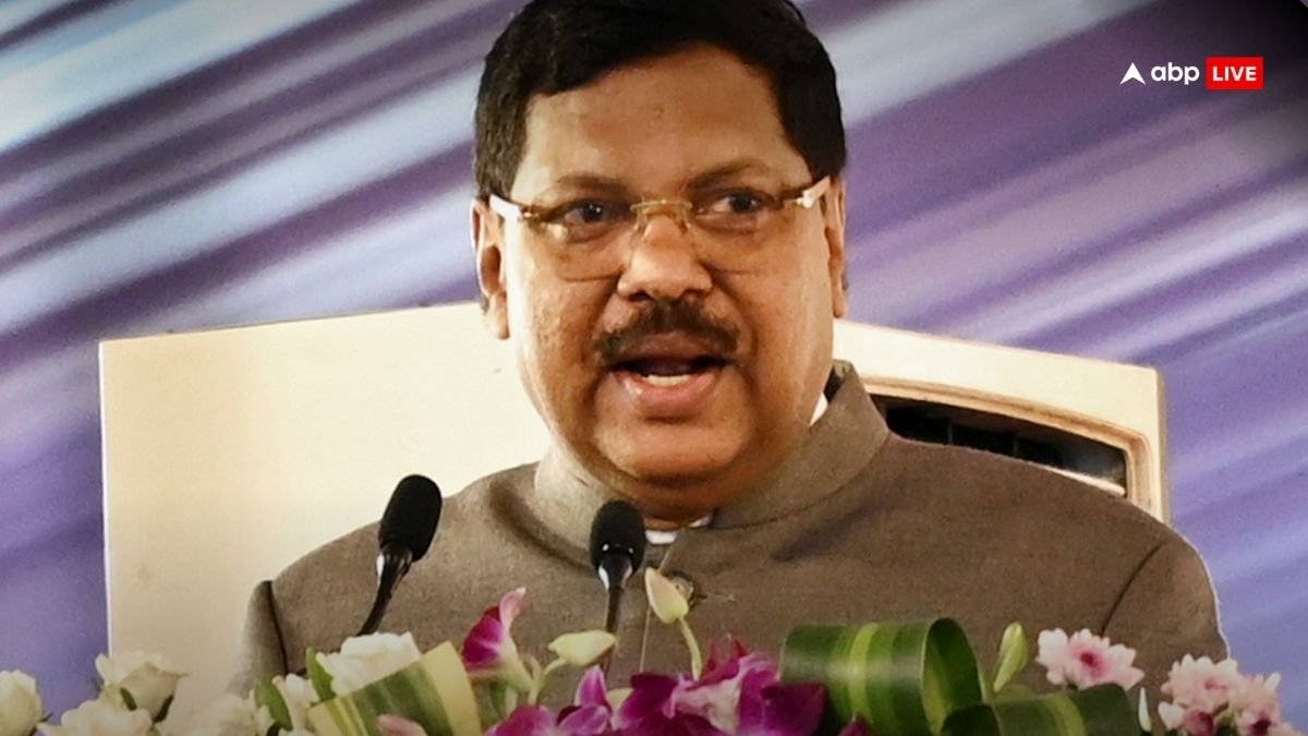 जजों की आलोचना करना वकीलों में ट्रेंड बन गया है, CJI गवई ने भड़कते हुए दिया ऐसा आदेश सीनियर एडवोकेट को मांगनी पड़ी माफी