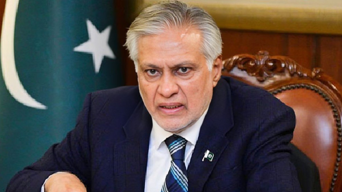 पाकिस्तान के विदेश मंत्री इशाक डार की गीदड़भभकी, खतरे में पड़ जाएगा सीजफायर, अगर...