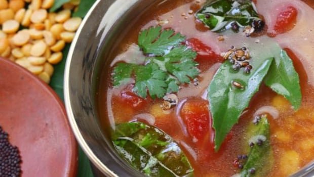 This Spicy And Flavourful Curry Leaves Rasam Will Become Your New Favourite