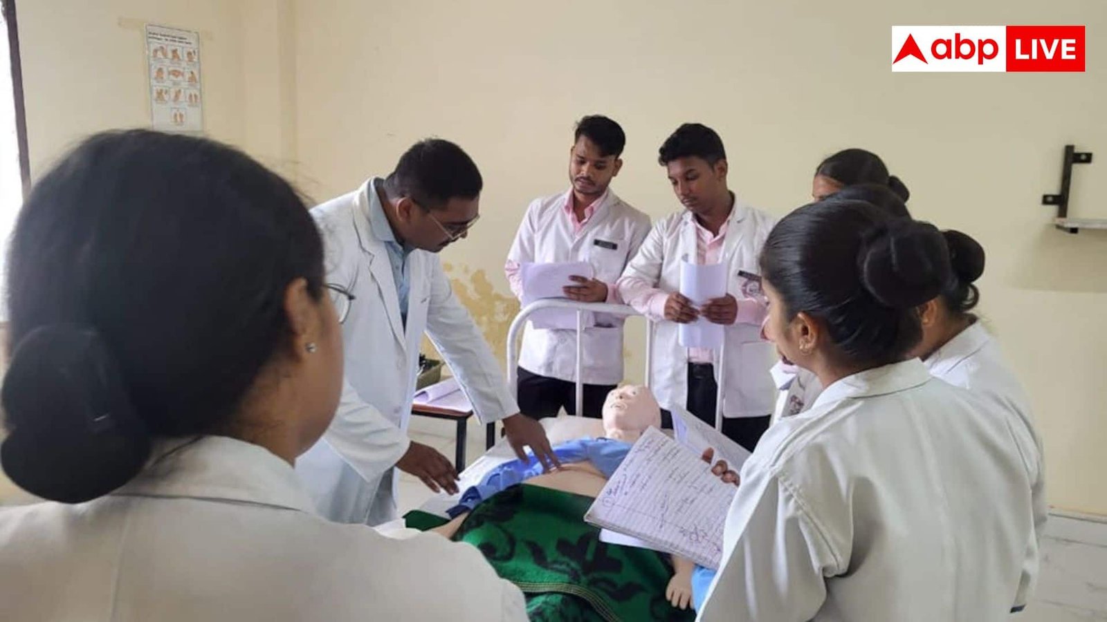 मेडिकल सेक्टर में होने वाला है बड़ा बदलाव, NEET नहीं NExT एग्जाम से बदल जाएगी डॉक्टर बनने की पूरी प्रक्रिया