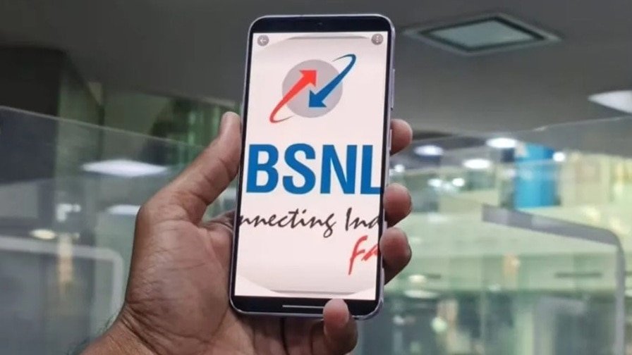कम कीमत में चाहिए सालभर की वैलिडिटी? BSNL का यह प्लान है परफेक्ट, डेटा और कॉलिंग की भी सुविधा
