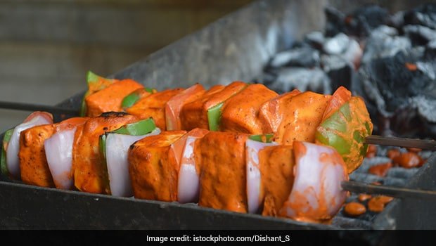 5 Delicious Veg Tikka Recipes That Will Be A Dinner Party Fav