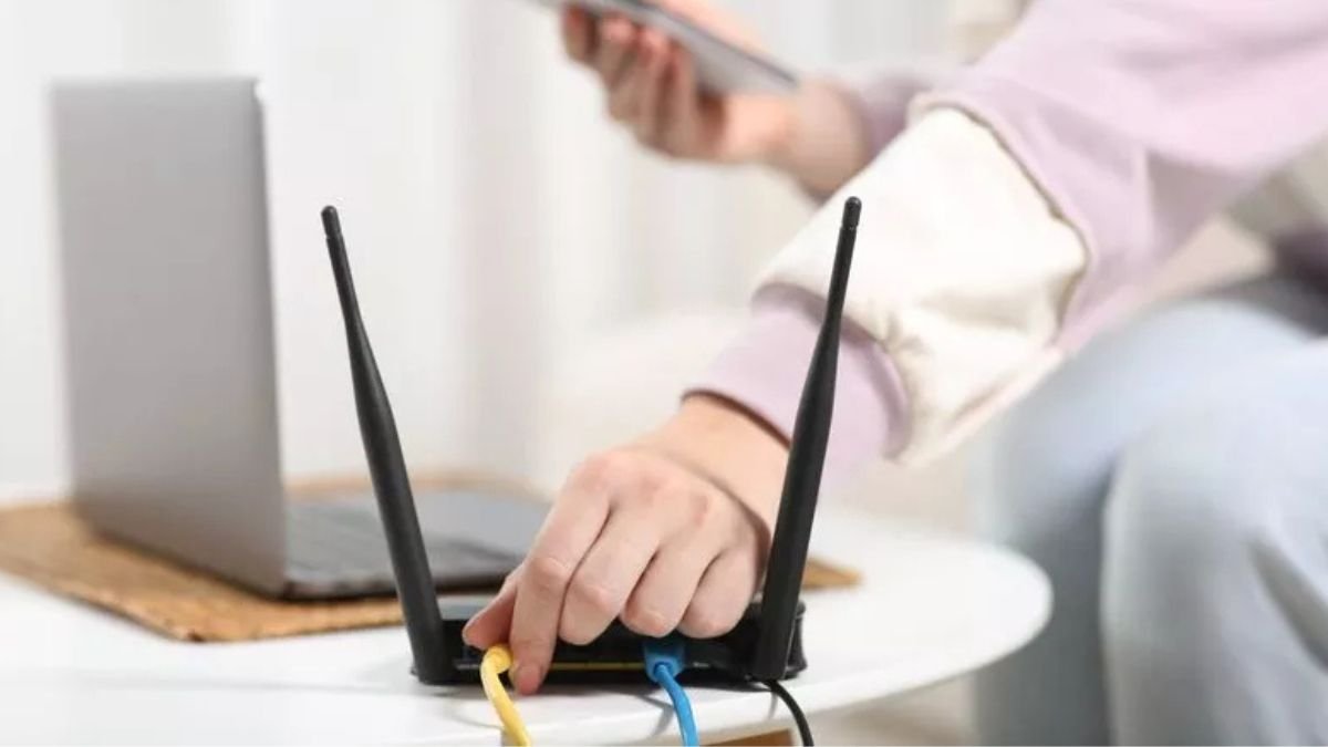 इन हैक्स से बिना एकस्ट्रा खर्च किए दोगुनी हो सकती है आपके इंटरनेट की स्पीड, 90% लोग करते हैं ये बड़ी गलती