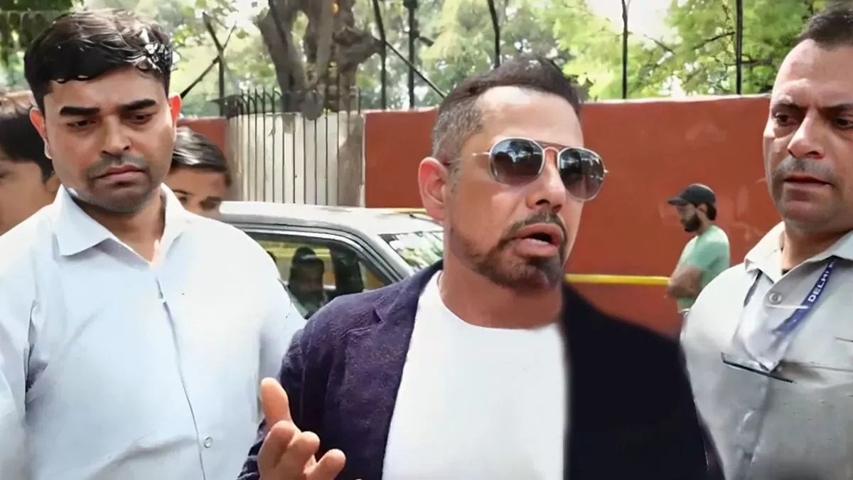 मैं राजनीति में जरूर आऊंगा, ED कर रही चार्चशीट की तैयारी उधर रॉबर्ट वाड्रा ने कर दिया ऐलान