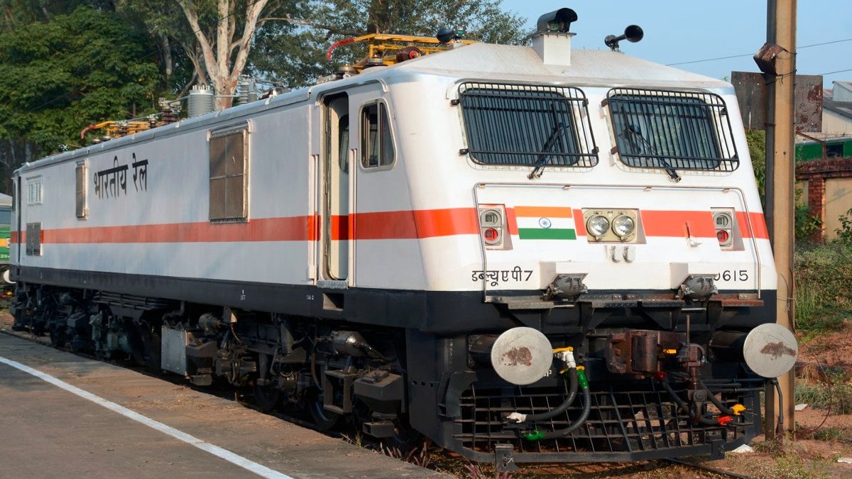 रेलवे में निकली बंपर भर्ती के लिए बढ़ाई गई लास्ट डेट, अब इस दिन तक कर सकते हैं अप्लाई