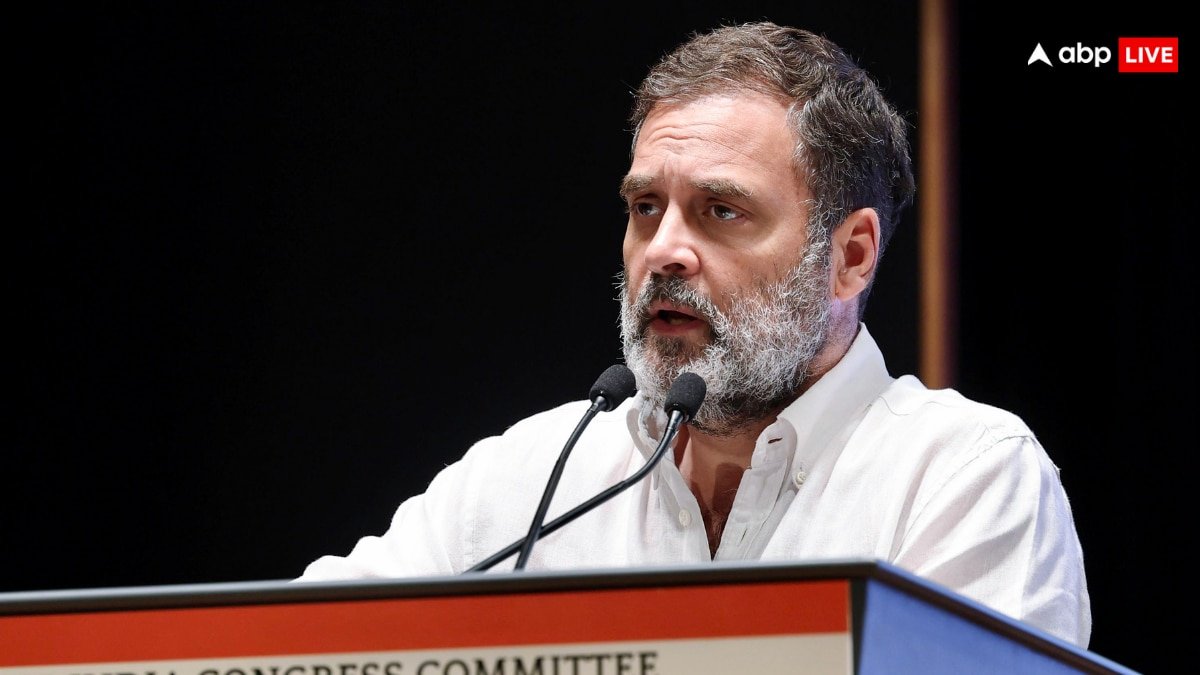 हिम्मत कीजिए, ट्रंप को जवाब दीजिए, अमेरिका ने भारत पर लगाया 50% टैरिफ तो कांग्रेस ने PM मोदी पर किया हमला