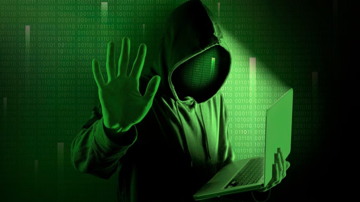 स्कैमर्स की चाल में बुरा फंसा बुजुर्ग, CBI अफसर बनकर ठग लिए लाखों, Scam से खुद को ऐसे रखें सुरक्षित