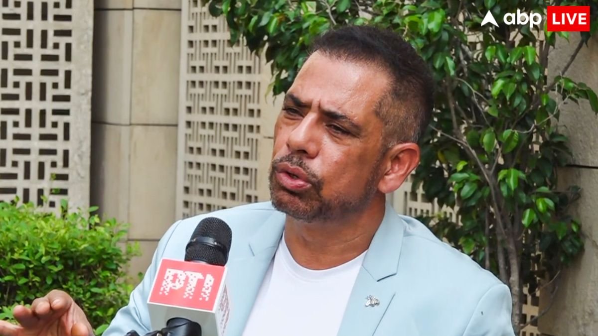 Delhi Assembly Election Result 2025: दिल्ली में कांग्रेस की होगी वापसी! केजरीवाल की हार पर रॉबर्ट वाड्रा का तंज, जानें क्या है इसका मतलब