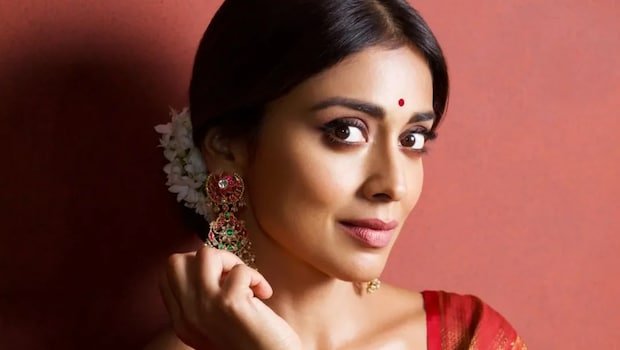 Exclusive Interview with Shriya Saran: Her Secrets To A Healthy, Balanced Diet