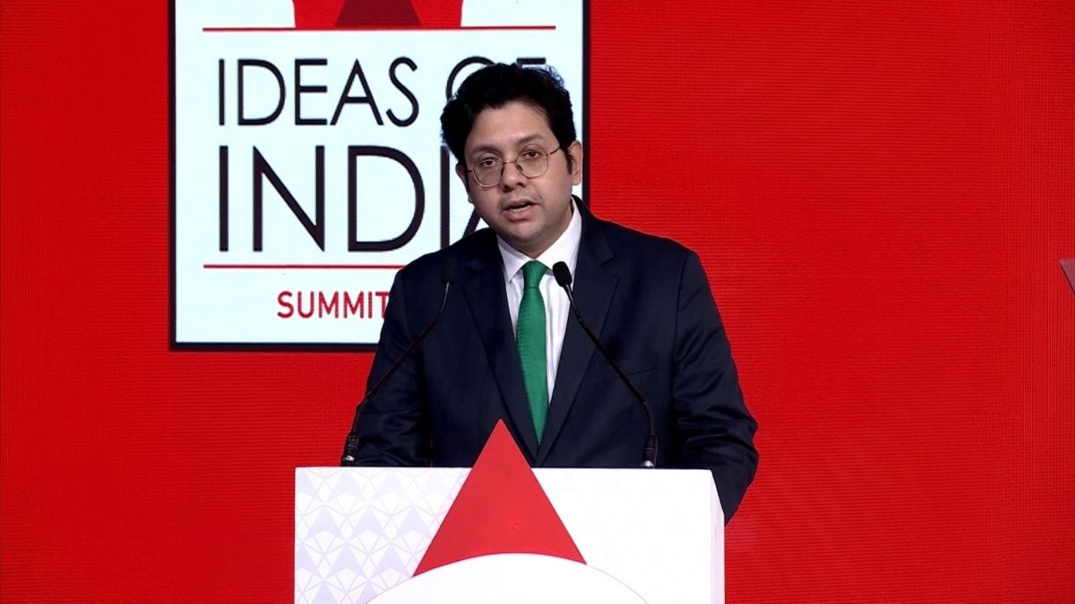 ABP Ideas of India Summit 2025: एबीपी नेटवर्क के मुख्य संपादक अतिदेब सरकार ने कहा- आज मानवीय भावना को नई तरह से समझने की जरूरत