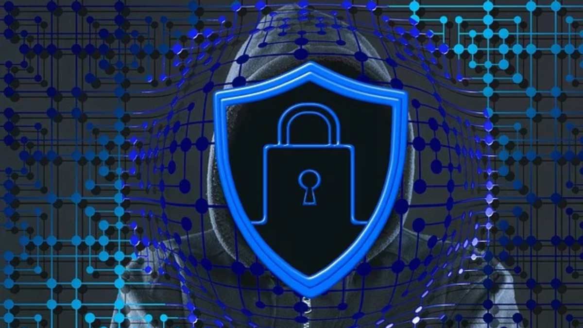 पश्चिम बंगाल के बुजुर्ग के साथ हुआ Cyber Fraud! फर्जी तस्वीर से ब्लैकमेल कर लूट लिए 6.5 लाख रुपये, जानें पूरा मामला