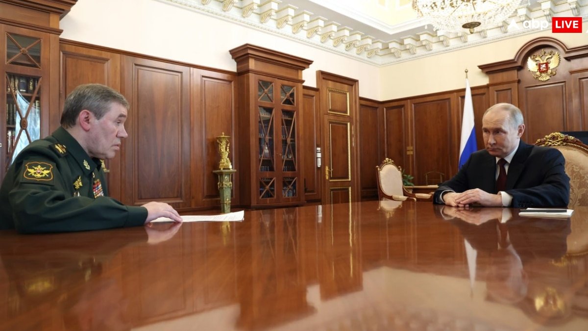 30 घंटे के लिए रूस-यूक्रेन के बीच रुकी जंग, साथ ही 500 जंगी कैदी भी रिहा | बड़ी बातें