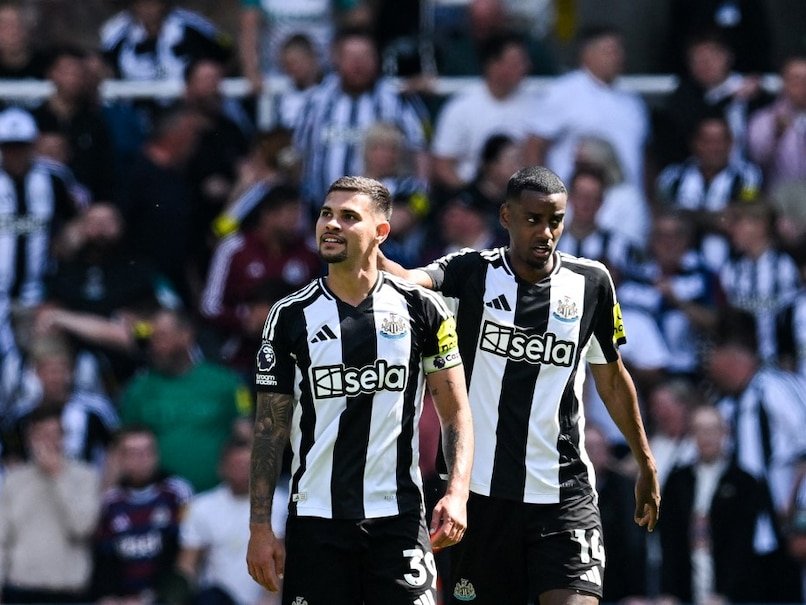 Premier League Top-Five Hopefuls Battle For Champions League Riches