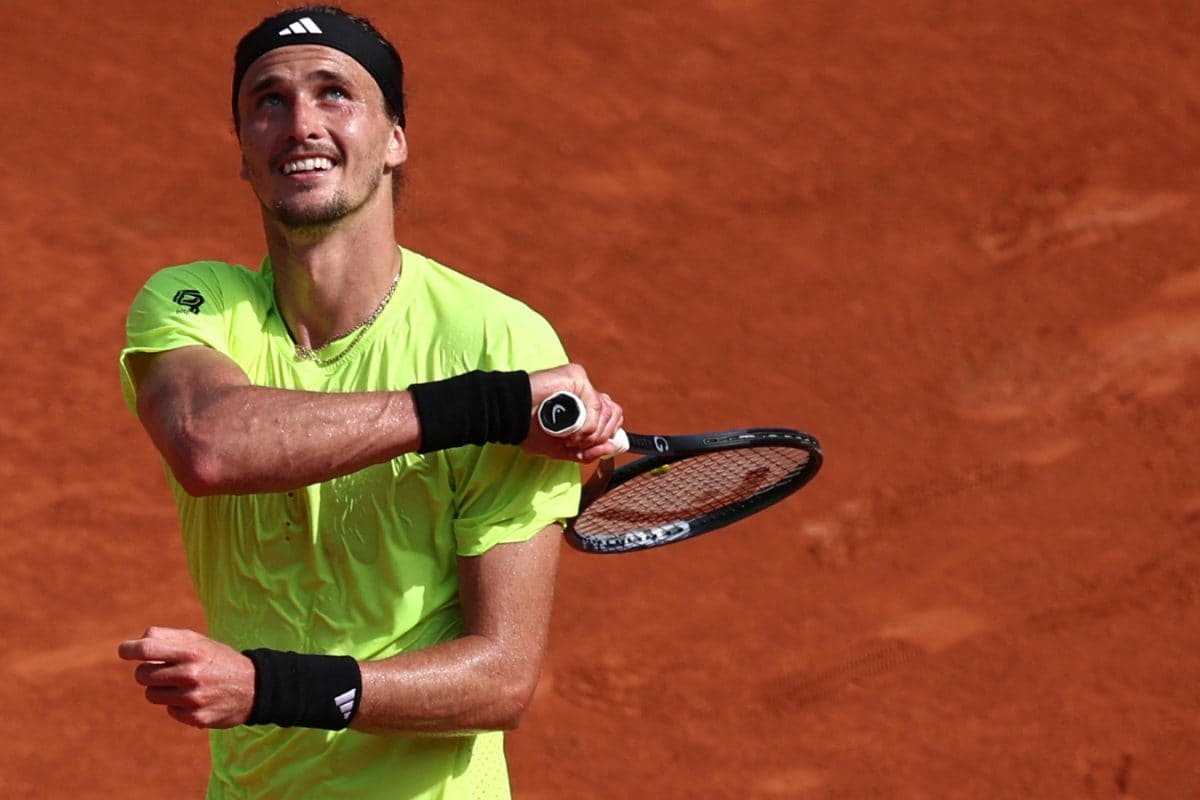 French Open 2025: Zverev Eyeing Potential Alcaraz Matchup; Storms Into Last 16