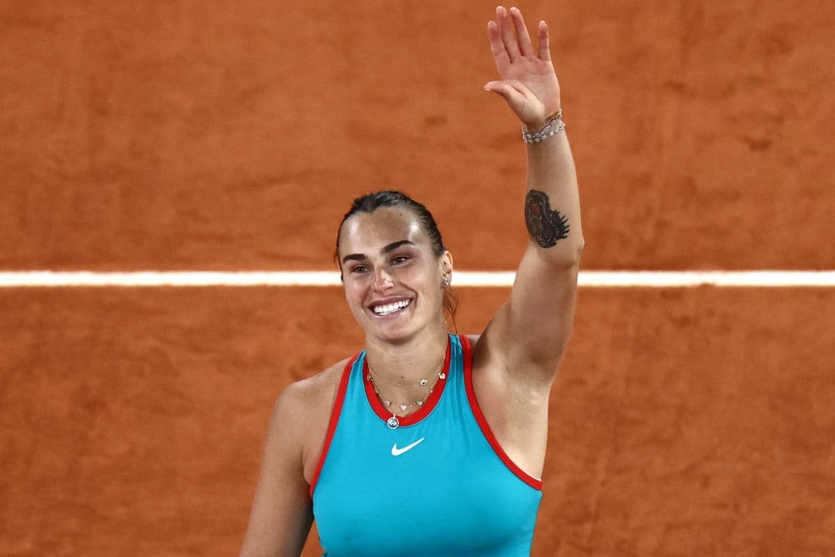 Aryna Sabalenka Sinks Iga Swiatek To Storm Into Maiden French Open Final