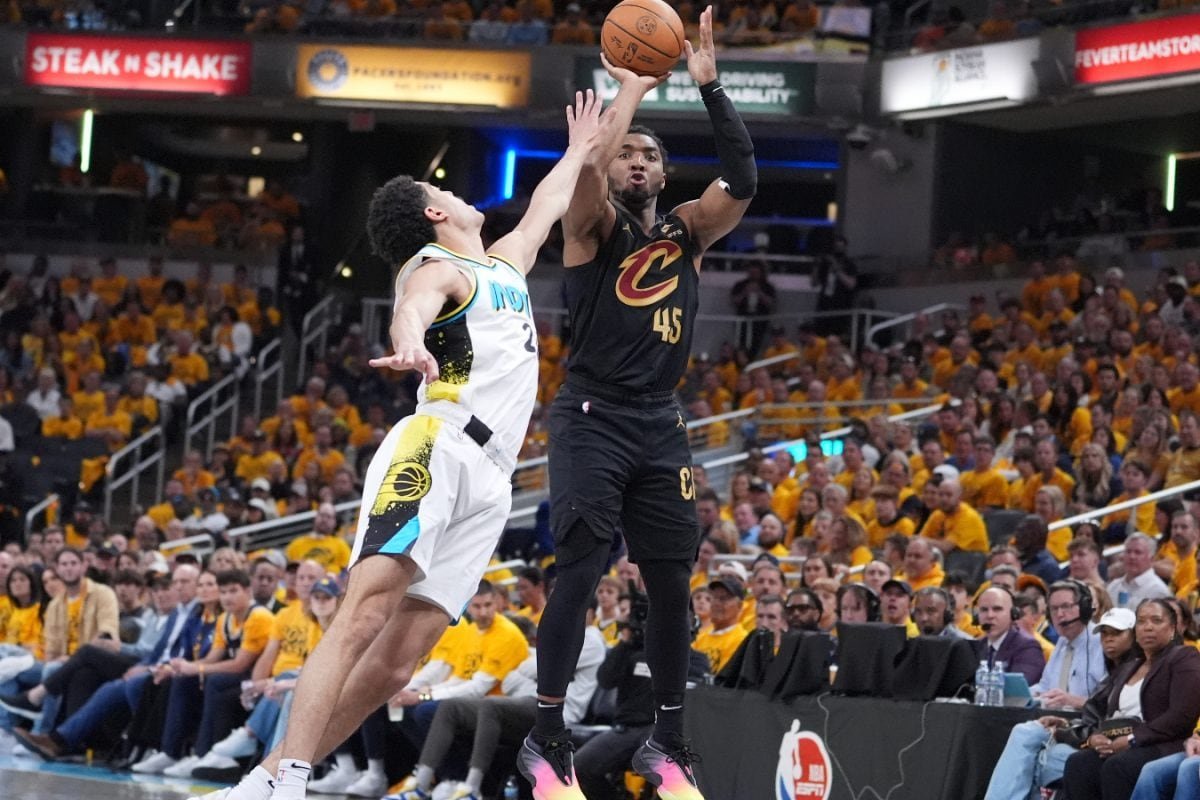 Donovan Mitchell Explodes For 43 Points; Cavaliers Sink Pacers 126-104 In Game 3