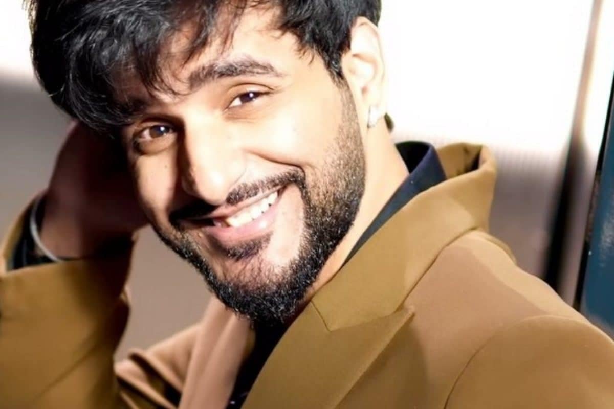 Abhishek Malhan Blushes As He Gets A Marriage Proposal In Battleground: Shaadi Kar Lete Hai