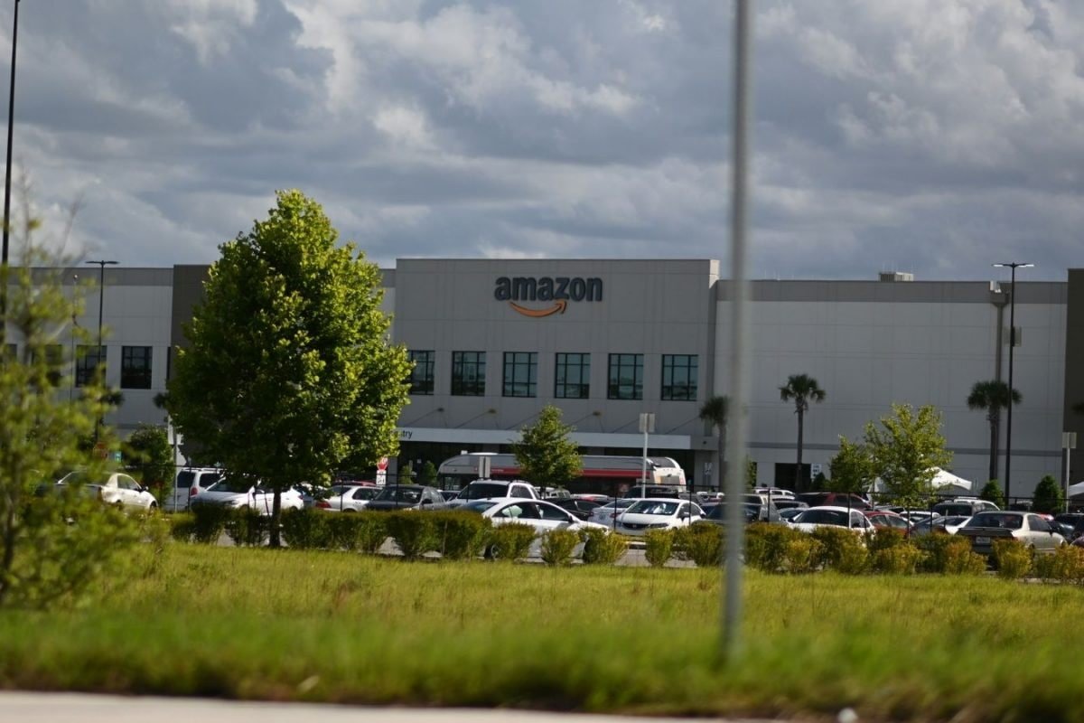 Amazon Salaries For Freshers In 2025