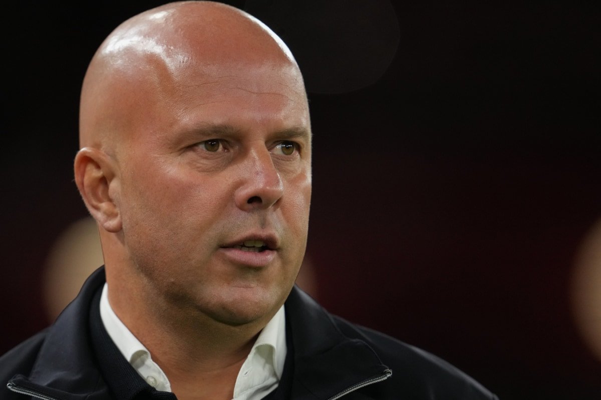 Arne Slot Defends Curious Team Selection Vs Palace, Enzo Maresca Slams His Striker