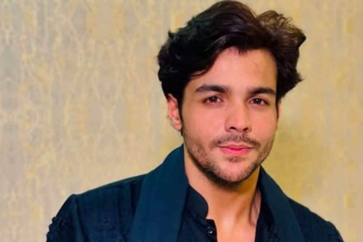 Ashish Chanchlani Teases Fans With His Next Film, Reveals Announcing Title On Akshay Tritiya