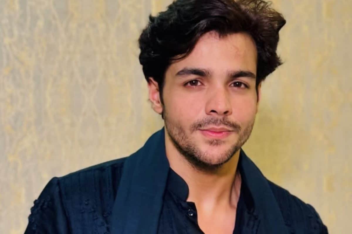 Ashish Chanchlani Calls Out Bollywood Actress For Rude Behaviour: Nakchadi, Bahut Faltu Attitude